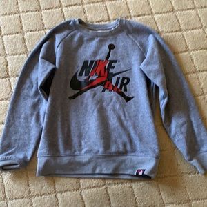 Boy Jordan / Nike sweater